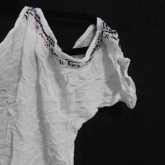 AEROPOSTALE | medium | Bohemian Embroidered Cold-Shoulder Blouse - Picture 13 of 16